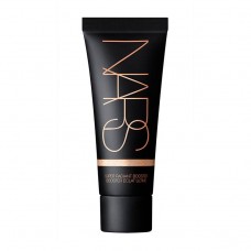 Бустер-ілюмінатор для обличчя NARS Super Radiant Booster 30мл Бустер-ілюмінатор для обличчя NARS Super Radiant Booster 30мл